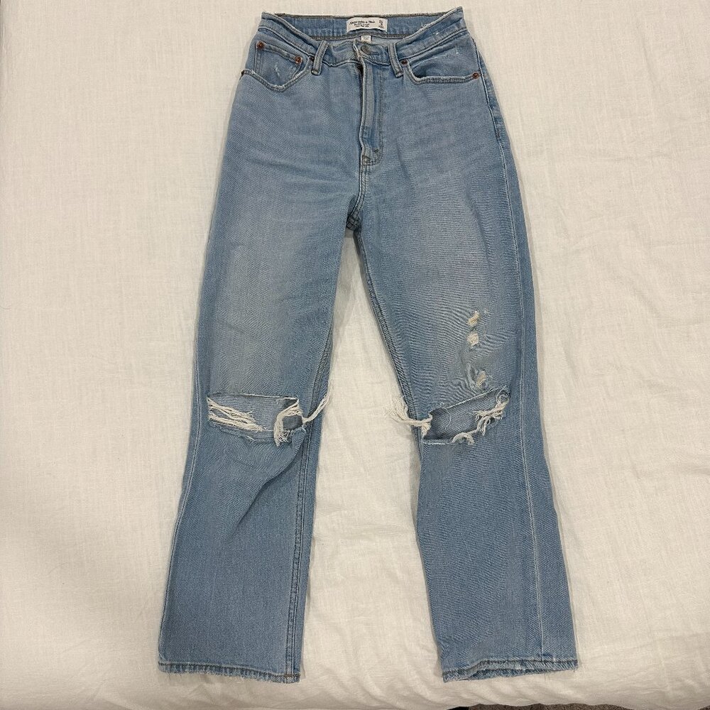 Abercrombie & Fitch Ankle High Rise Curve Love Jeans - Medium Destroy - 25R